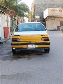 Peugeot 405